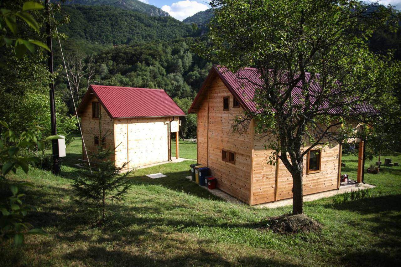 Taramour Cottages. Мойковац Экстерьер фото