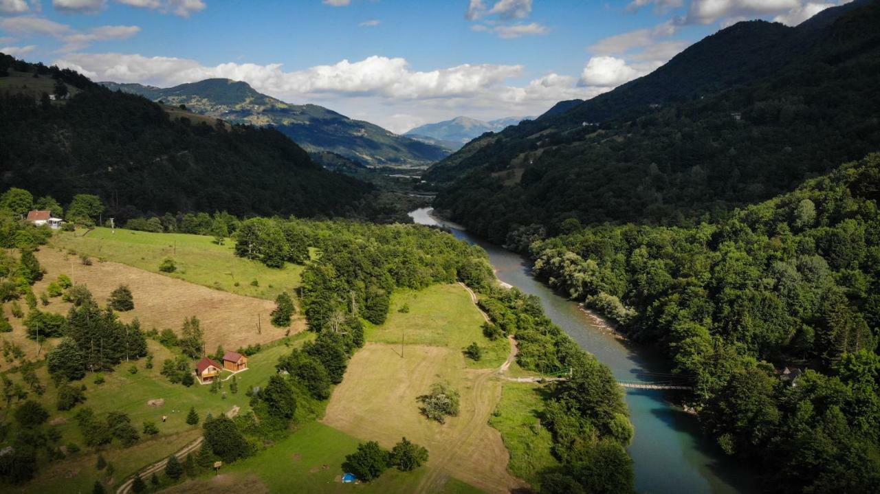 Taramour Cottages. Мойковац Экстерьер фото